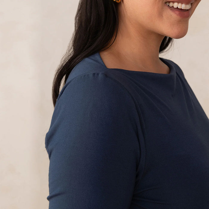 EFFORTLESS Boat Neck Top