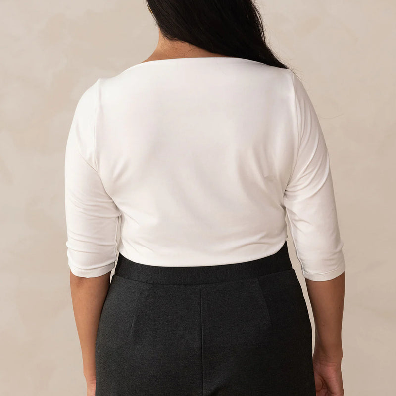 EFFORTLESS Boat Neck Top